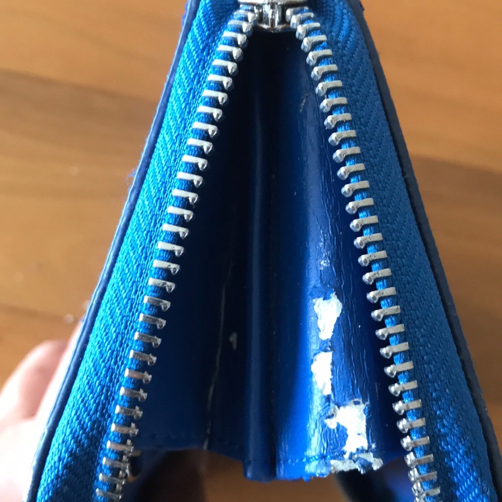 Wristlet - Picture 8 of 11